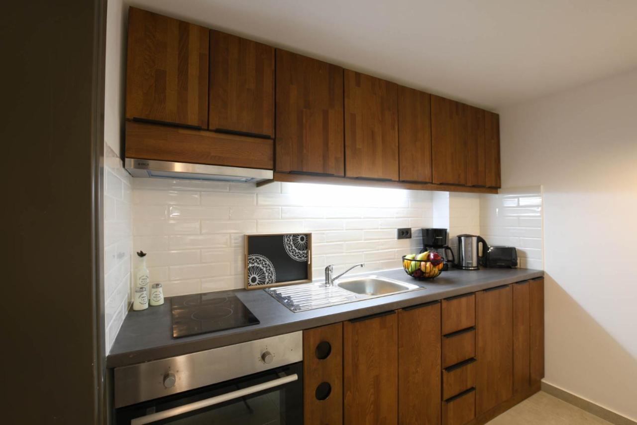 Orion Eco Suites Karteros Ngoại thất bức ảnh