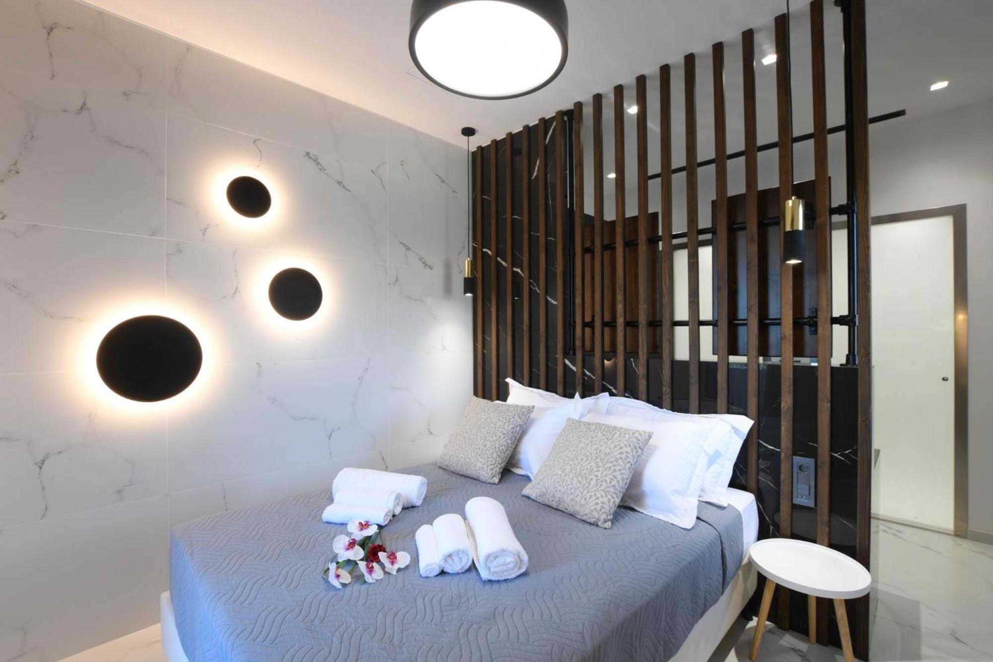 Orion Eco Suites Karteros Phòng bức ảnh