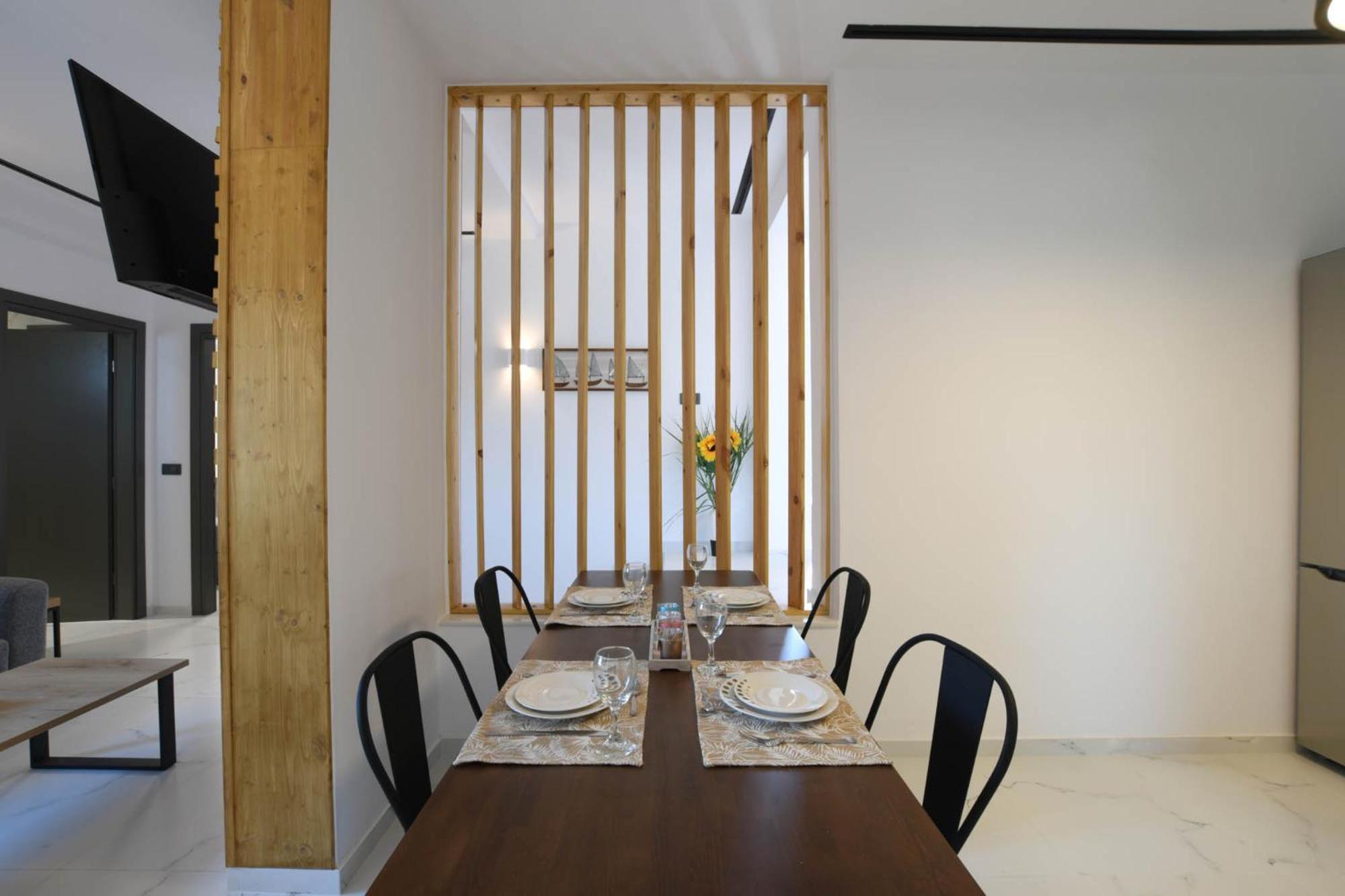 Orion Eco Suites Karteros Phòng bức ảnh