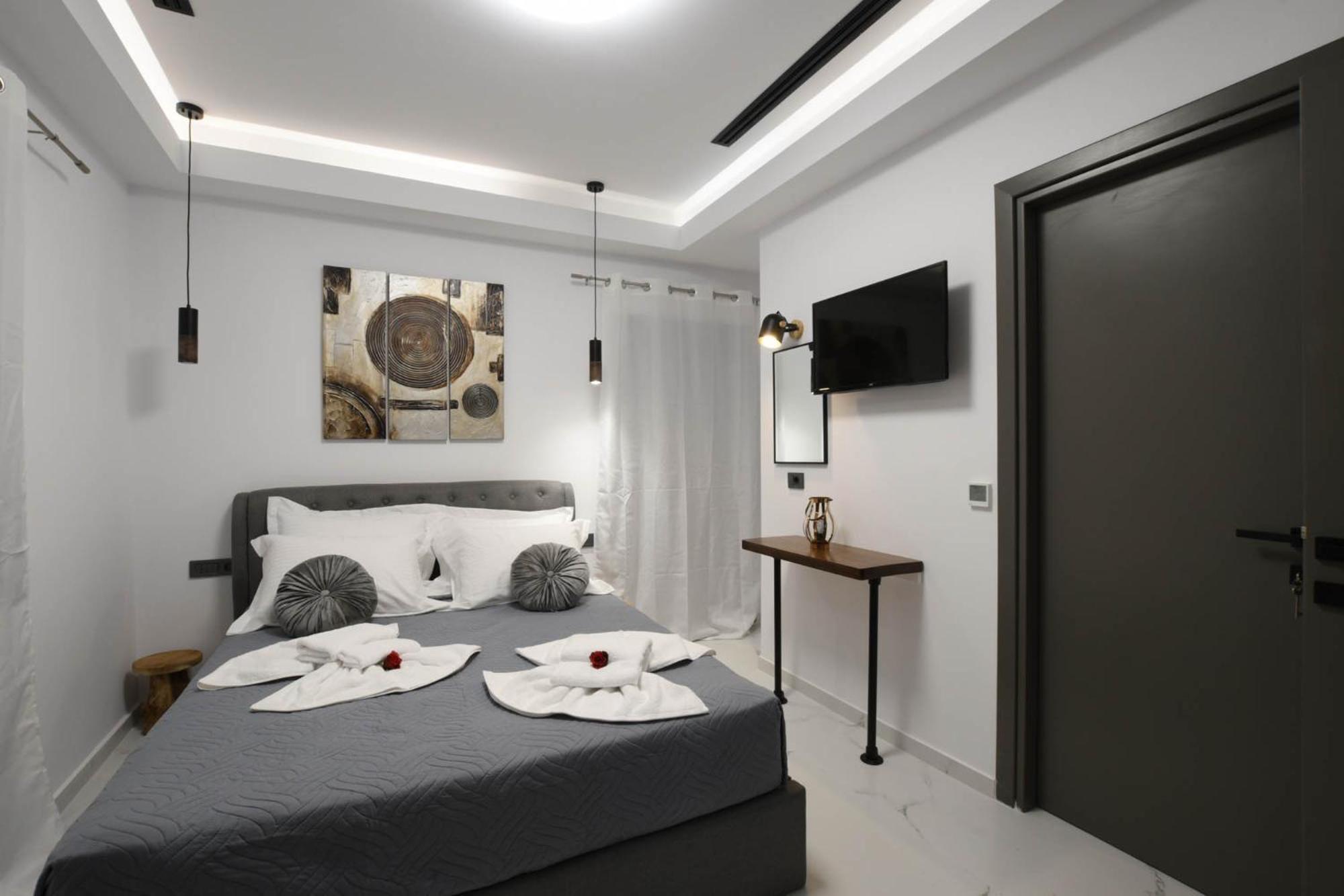 Orion Eco Suites Karteros Phòng bức ảnh